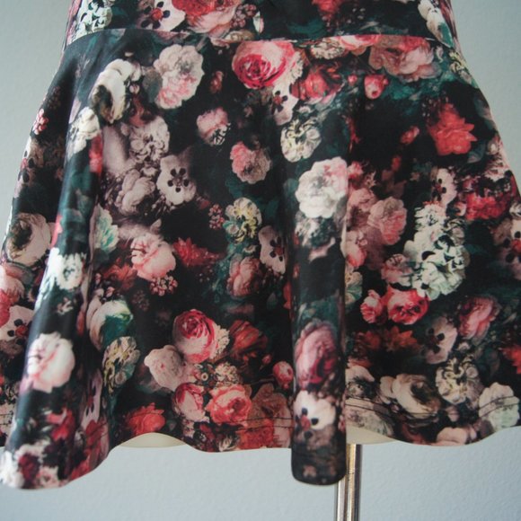 re:named Floral Dress Women's Size Small Back Zipper - Picture 6 of 8